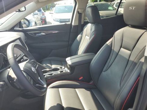Certified 2023 Buick Envision Essence w/ Sport Touring Package AWD/4WD image 17