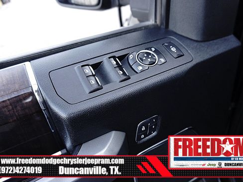 Used 2017 Ford F250 Platinum w/ Platinum Ultimate Package AWD/4WD image 39