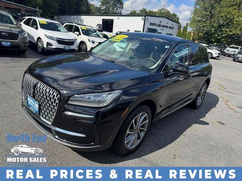 Used 2024 Lincoln Corsair AWD w/ Equipment Group 101A image 1