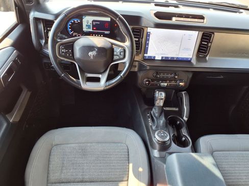 Used 2023 Ford Bronco Outer Banks AWD/4WD image 5