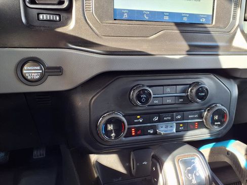 Certified 2023 Ford Bronco Black Diamond image 15