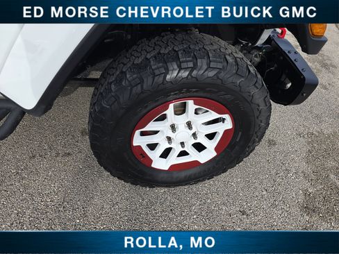 Used 2018 Jeep Wrangler Unlimited Rubicon image 11