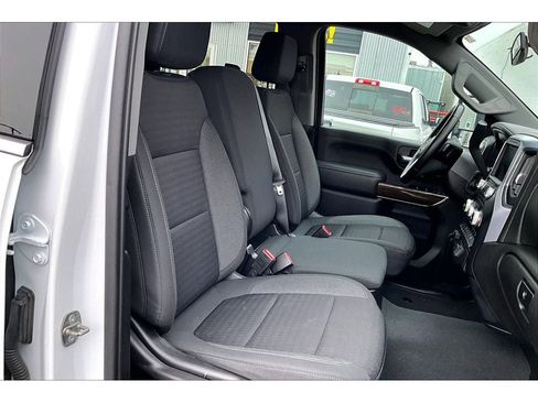 Used 2023 GMC Sierra 2500 SLE w/ SLE Value Package; image 8