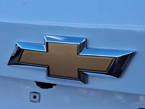 Used 2025 Chevrolet Equinox LT image 29