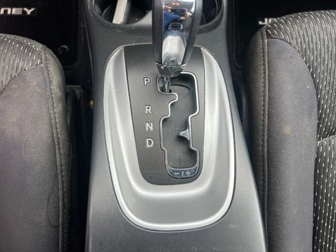 Used 2012 Dodge Journey SXT FWD image 26