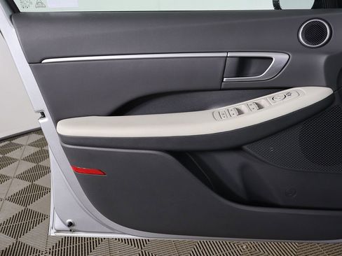 Certified 2024 Hyundai Sonata SEL FWD image 19