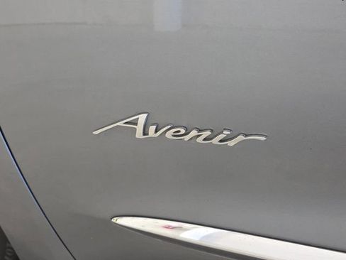 Used 2021 Buick Enclave Avenir w/ Avenir Technology Package image 42