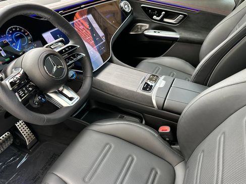 New 2025 Mercedes-Benz EQE AMG 4MATIC SUV image 4