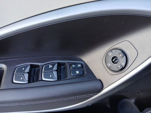 Used 2014 Hyundai Santa Fe Sport w/ Popular Equipment Package 02 image 28