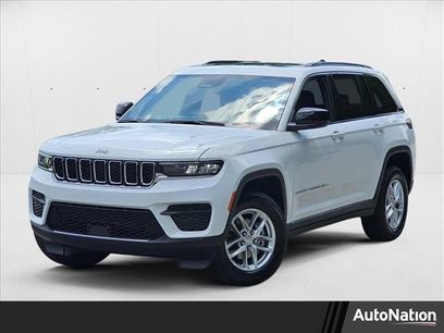 New 2025 Jeep Grand Cherokee Laredo X w/ Luxury Tech Group I
