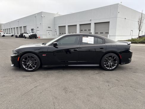 Used 2022 Dodge Charger Scat Pack w/ Plus Group image 6