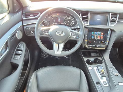 Used 2023 INFINITI QX50 Luxe image 8
