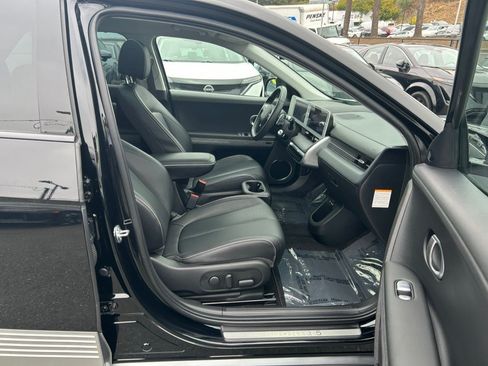 Used 2023 Hyundai Ioniq 5 Limited w/ Cargo Package RWD image 37