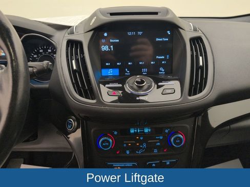 Used 2017 Ford Escape Titanium image 27