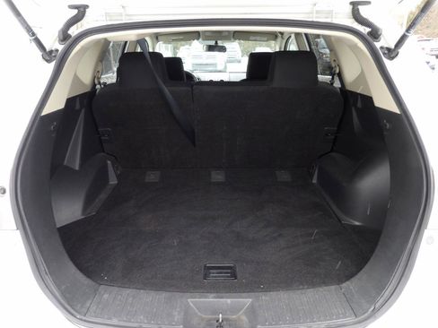 Used 2013 Nissan Rogue SV image 6