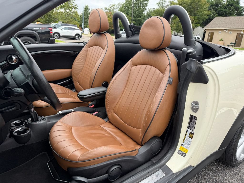 Used 2015 MINI Cooper Roadster S FWD image 9