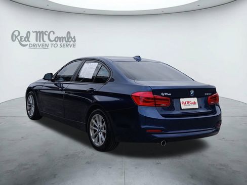 Used 2018 BMW 320i Sedan image 3