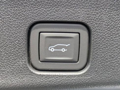 New 2026 Buick Enclave Preferred image 17