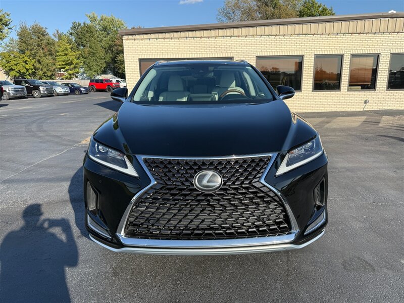 Used 2020 Lexus RX 350L FWD w/ Premium Package image 3