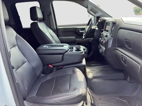 Used 2022 Chevrolet Silverado 2500 LTZ w/ Safety Package AWD/4WD image 9