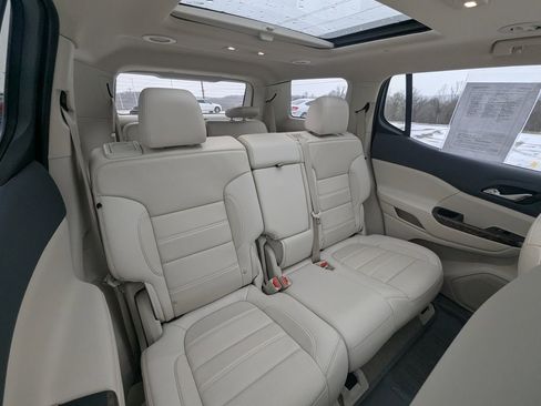 Used 2020 GMC Acadia Denali w/ Denali Ultimate Package image 21