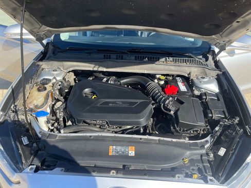 Used 2013 Ford Fusion SE image 14