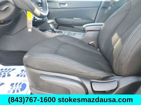 Used 2020 Kia Optima LX FWD image 13