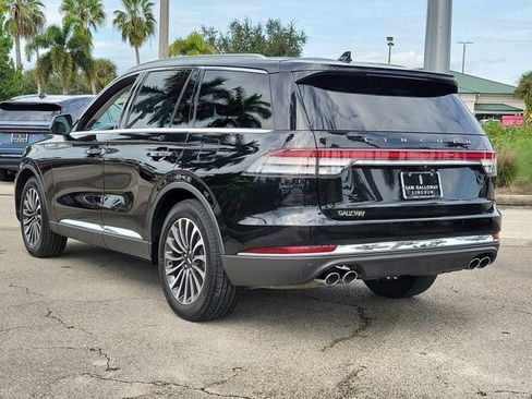 Certified 2023 Lincoln Aviator Reserve w/ Elements Package Plus image 4