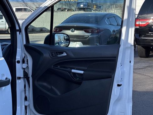 Used 2015 Ford Transit Connect XLT image 22