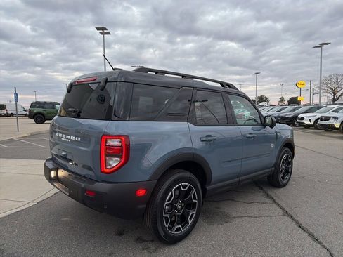 New 2025 Ford Bronco Sport Outer Banks w/ Outer Banks Tech Package+ image 3