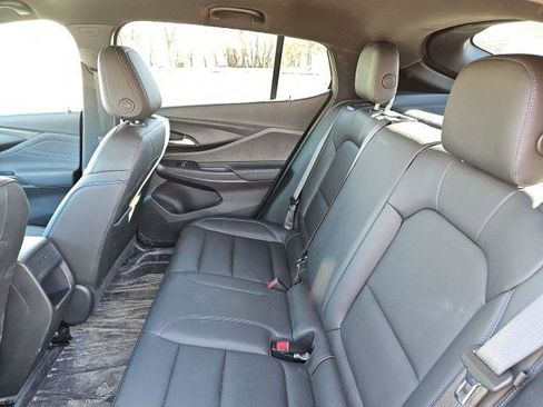 Used 2024 Buick Envista Sport Touring image 18