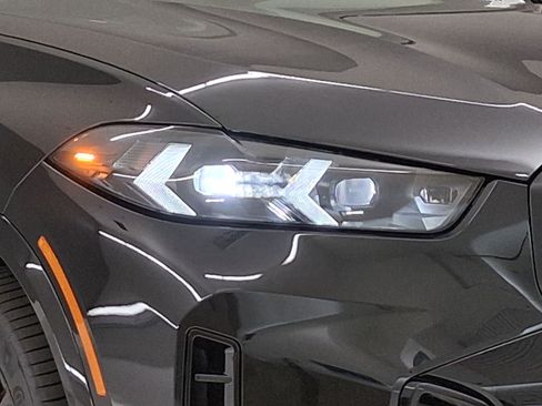 New 2026 BMW X5 sDrive40i w/ M Sport Package RWD image 9