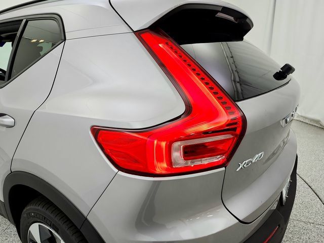 New 2026 Volvo XC40 B5 Plus w/ Protection Package Premier AWD/4WD image 31