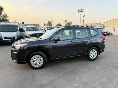 Used 2019 Subaru Forester w/ Alloy Wheel Package AWD/4WD image 2
