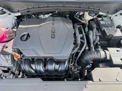 New 2026 Hyundai Tucson Limited FWD image 24