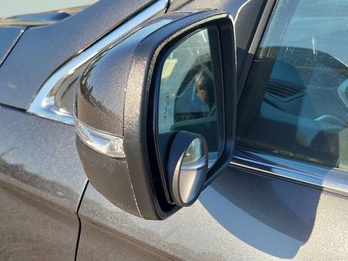 Used 2017 Ford Edge Titanium w/ Equipment Group 301A image 4