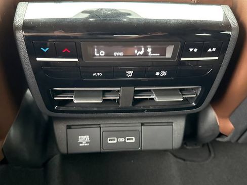 Certified 2023 Acura MDX w/ Technology Package AWD/4WD image 34