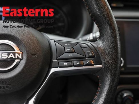 Used 2024 Nissan Kicks SR image 16