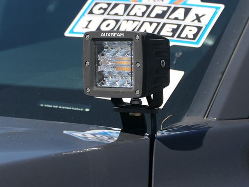 Used 2025 Toyota Tacoma SR5 AWD/4WD image 10