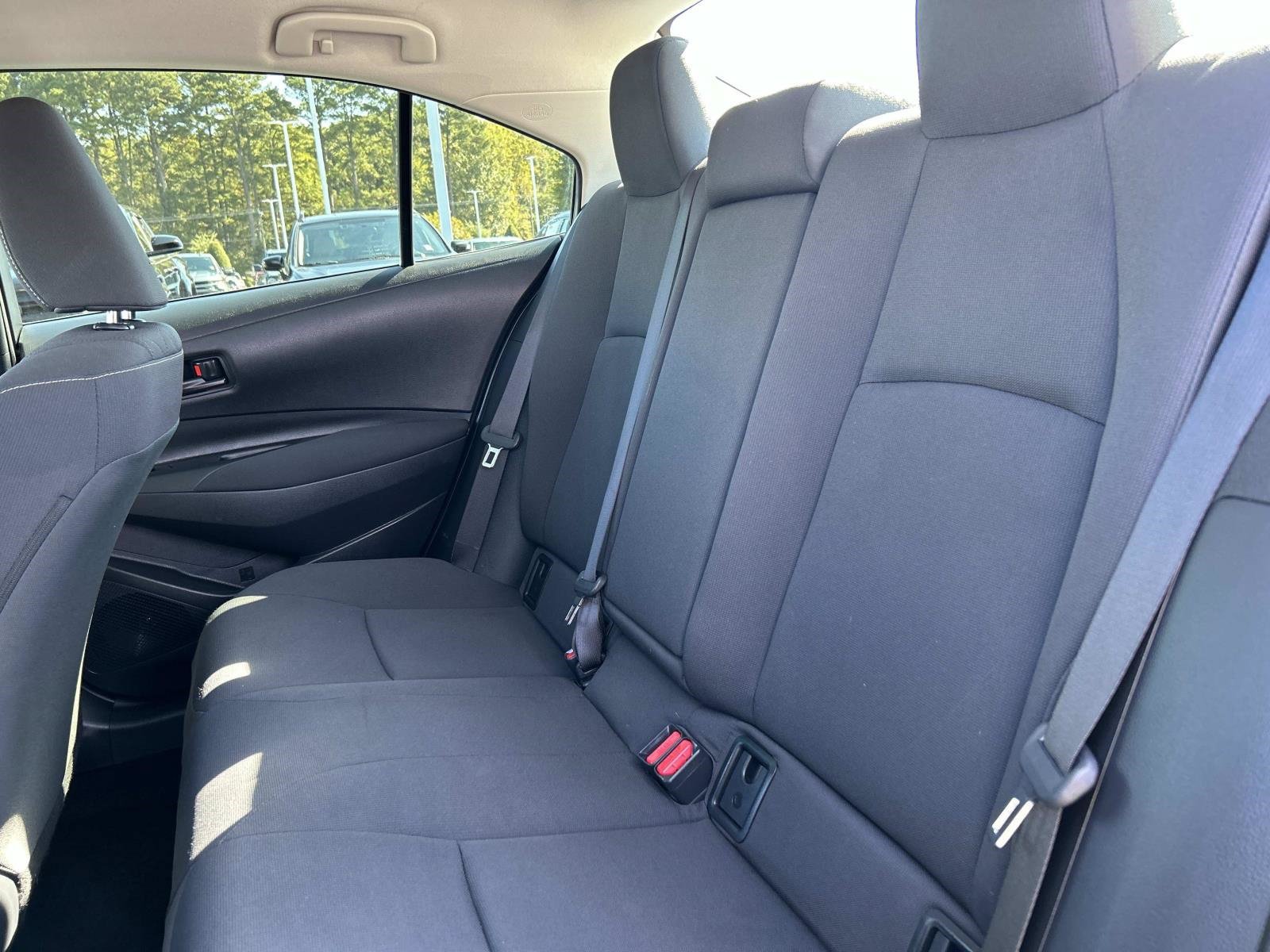 Used 2023 Toyota Corolla LE FWD image 11