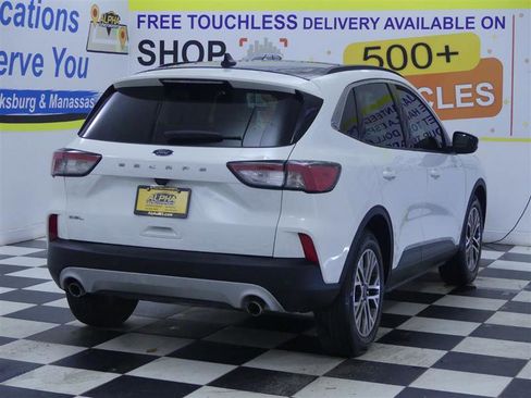 Used 2022 Ford Escape SEL w/ Technology Package image 6