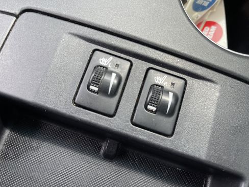 Used 2015 Toyota Camry XLE image 28