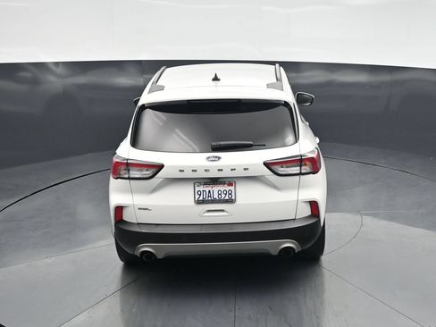 Used 2022 Ford Escape SEL w/ Technology Package FWD image 39