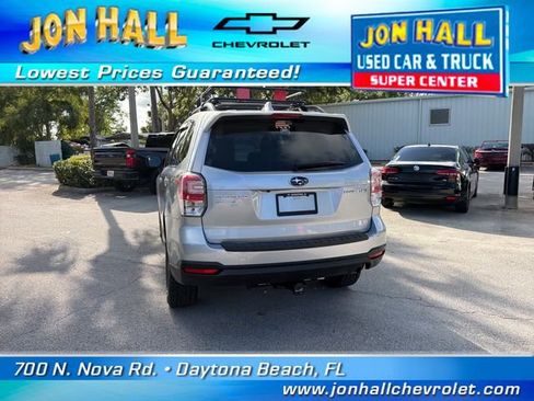 Used 2018 Subaru Forester 2.5i Premium AWD/4WD image 7