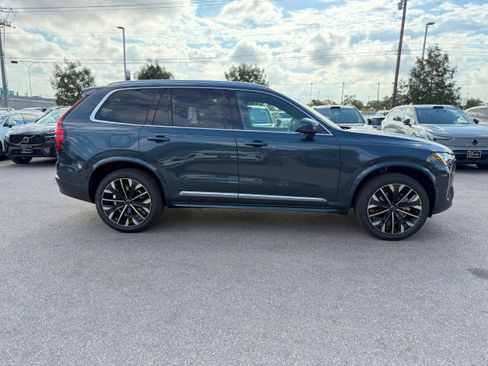New 2026 Volvo XC90 B6 Plus w/ Protection Package Premier image 7