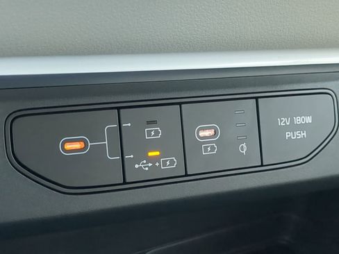 New 2026 Kia Carnival SX image 22