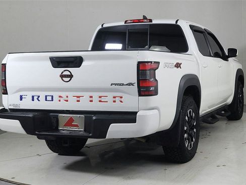 Used 2022 Nissan Frontier PRO-4X w/ Off-Road Protection Package image 6