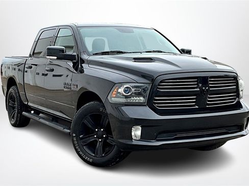 Used 2016 RAM 1500 Sport w/ Black Ram 1500 Sport Group image 3