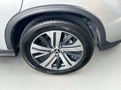 Used 2024 Mitsubishi Outlander Sport AWD image 11