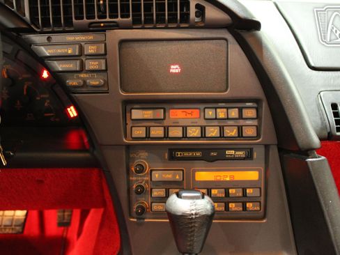 Used 1990 Chevrolet Corvette Coupe image 33